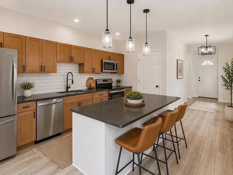 122 Alice Ave — Photo 3