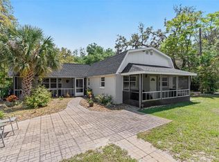 10132 Hilltop Dr, New Port Richey, FL 34654