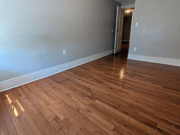 3rd image of 73 Gibbs St #22