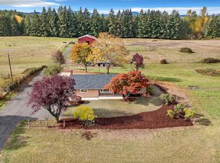 26860 Pickens Rd, Eugene, OR 97402