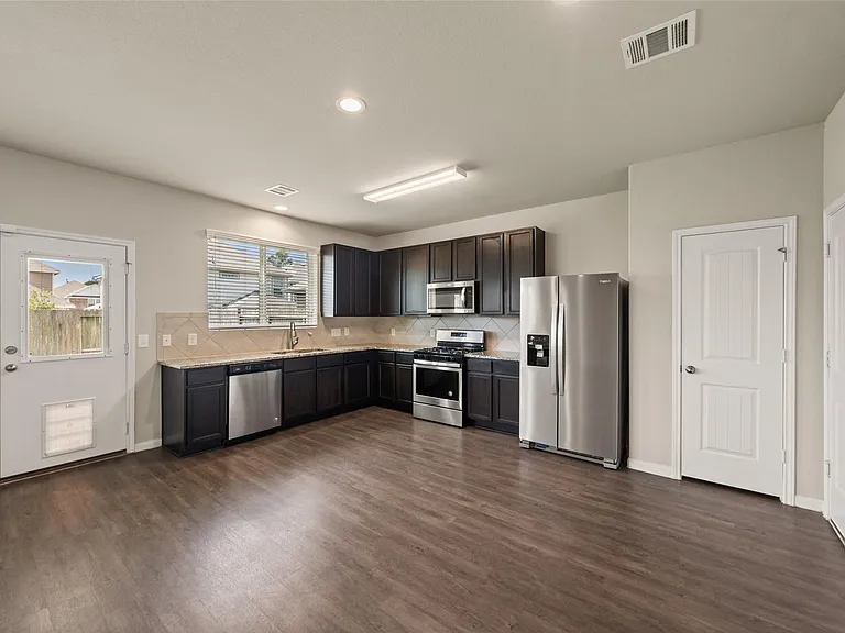 3580 Cannon Dr — Photo 6