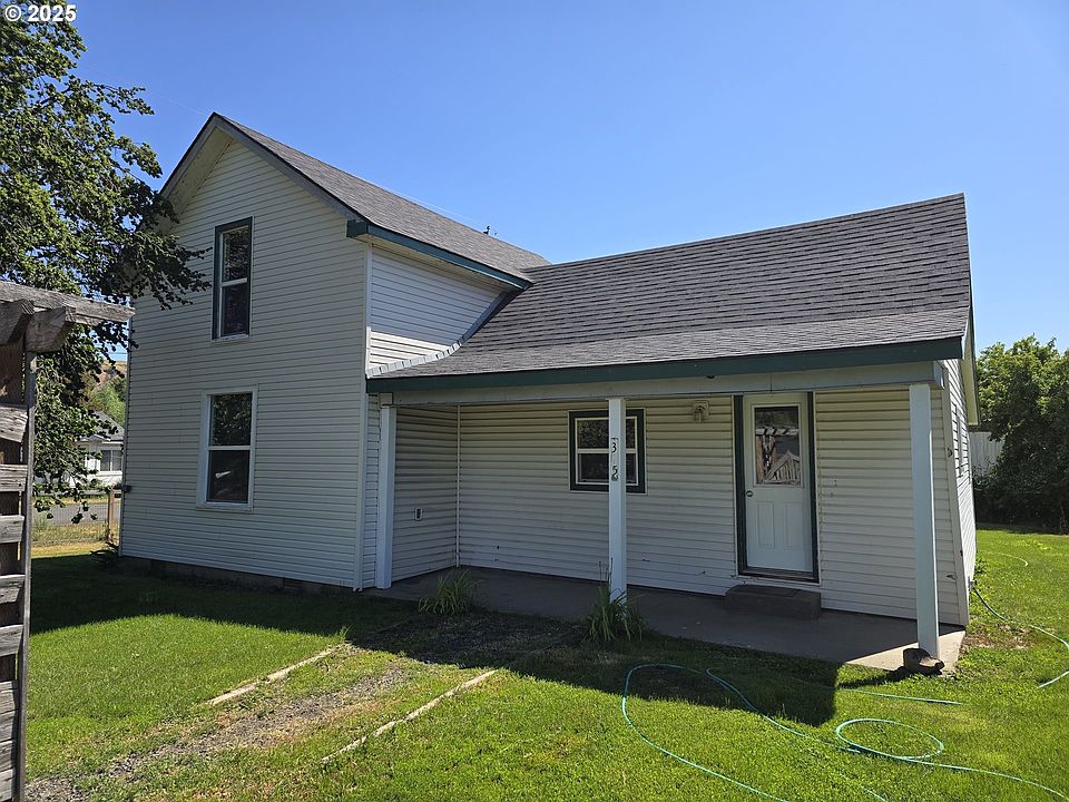 1st image of 305 N Douglas St