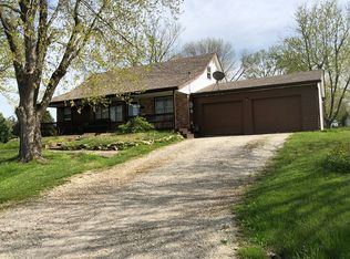 1308 Bradley Ln, Fulton, MO 65251