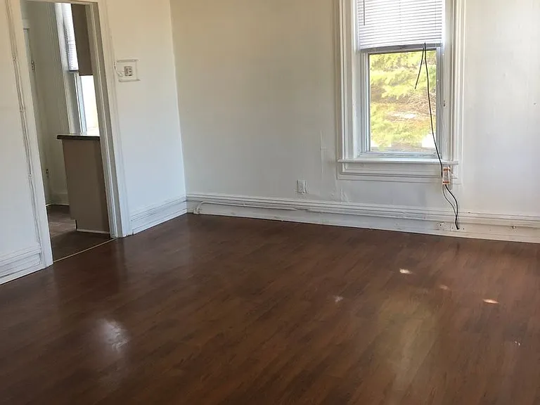 519 Steuben St — Photo 1