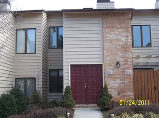 121 Windward Dr SW, Roanoke, VA 24018