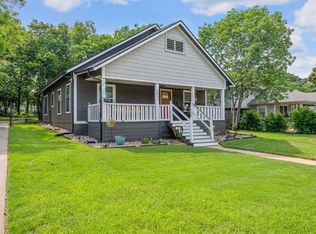 2832 Forest Ave, Fort Worth, TX 76112