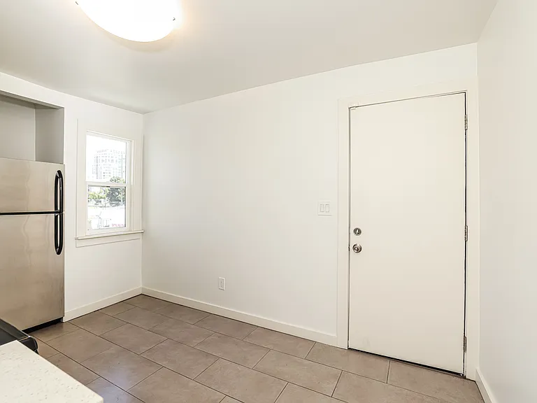 767 17th St #767 — Photo 10
