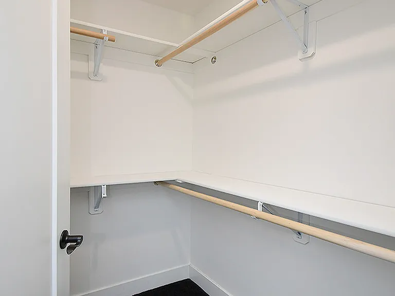 4004 N 162nd Ave — Photo 11