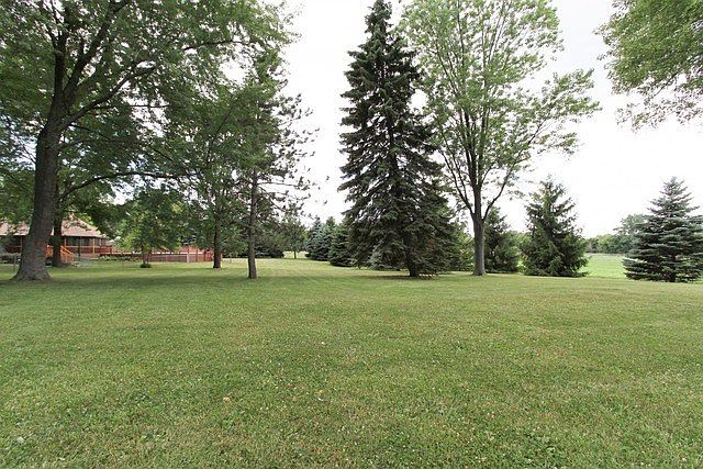 2nd image of 34970 N Cemetery Rd