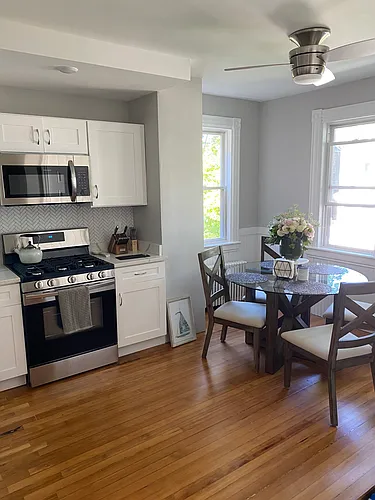 79A Brook St #2R Photo 1