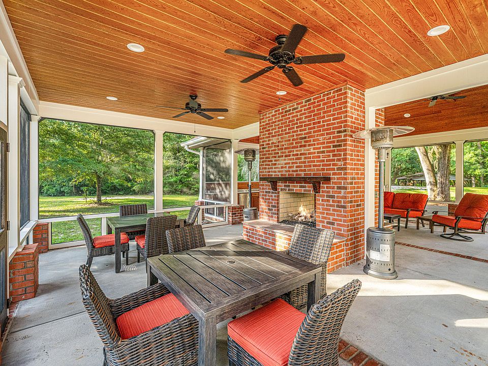 61st image of this home