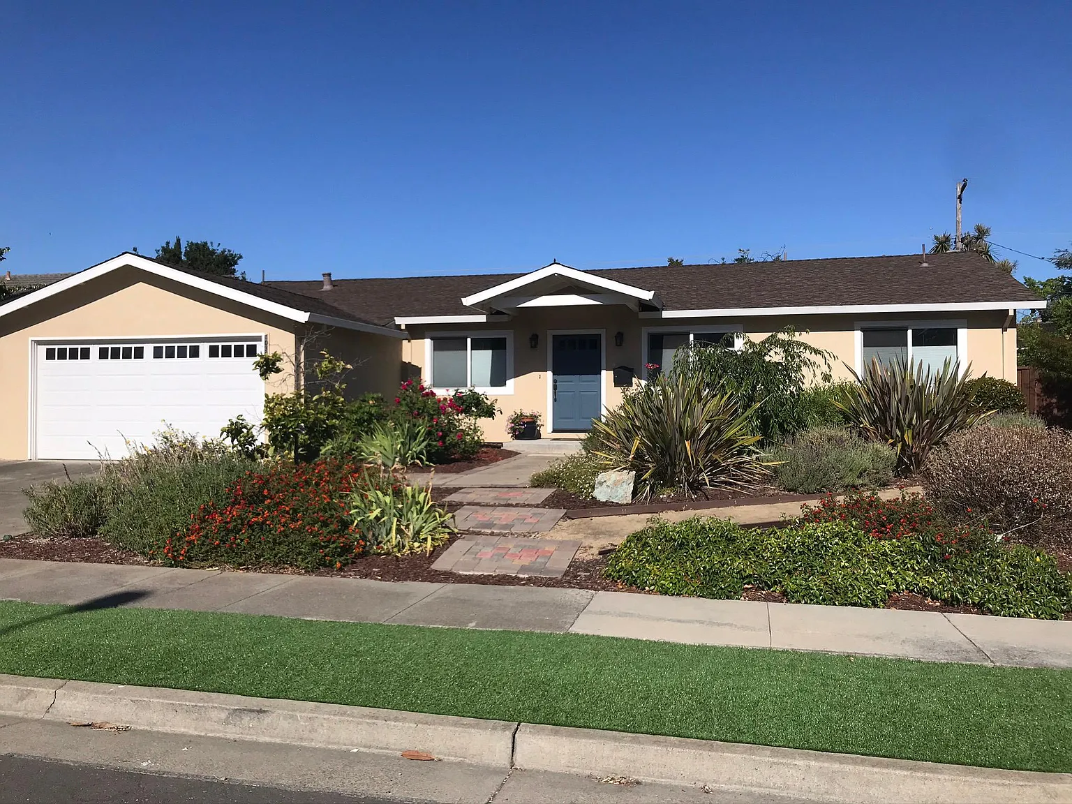 10377 Denison Ave photo 1