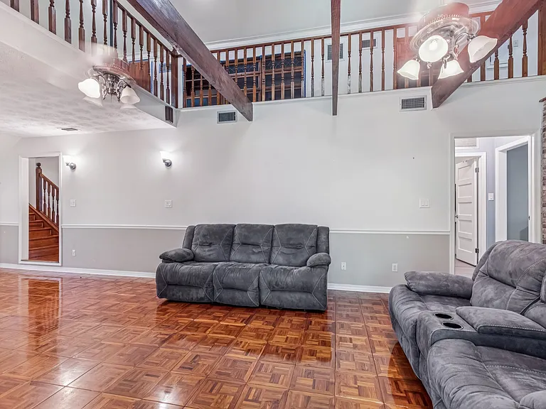 5210 River Park Villas Dr — Photo 13