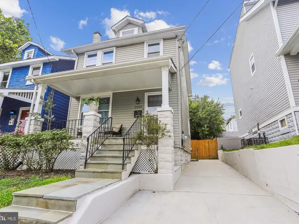 2602 30th St NE, Washington, DC 20018