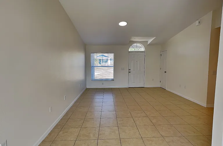 374 Willow Song Ct — Photo 9