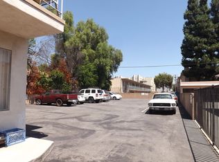 5060 Bakman Ave APT 1, North Hollywood, CA 91601