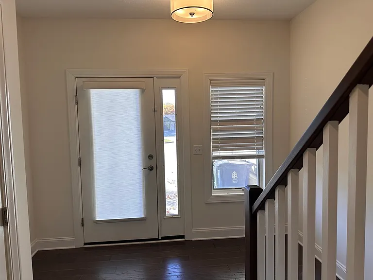 1361 Slate Ct — Photo 5