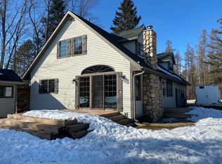 8947 Pickerel Lake Rd, Pickerel, WI 54465