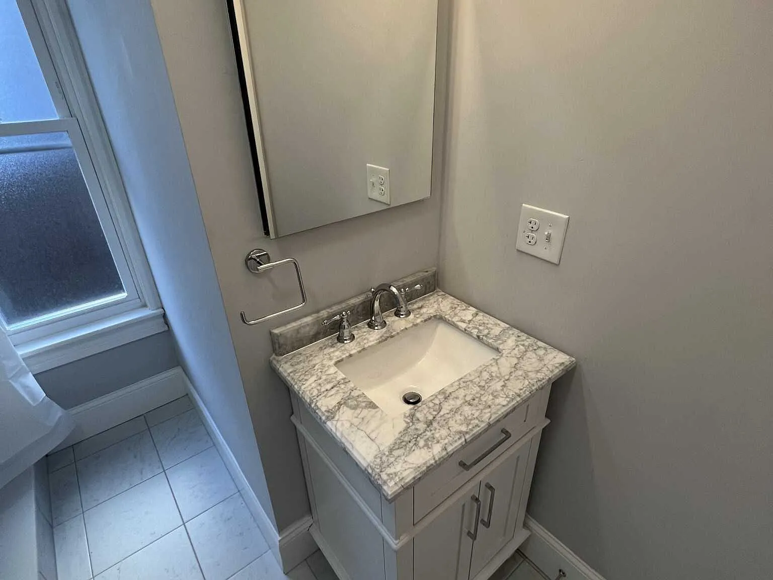 2 bed, $4,250 — Photo 2