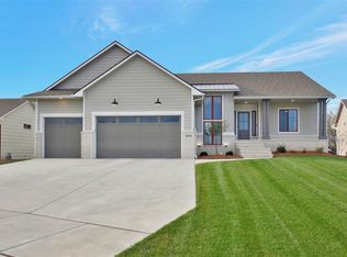 2515 N Quartz St, Andover, KS 67002