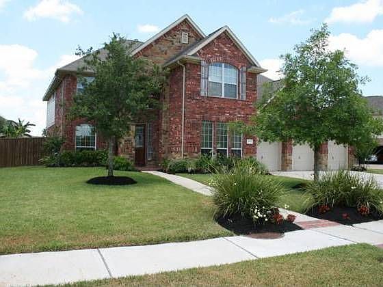 1st image of 1930 Silver Brook Ln