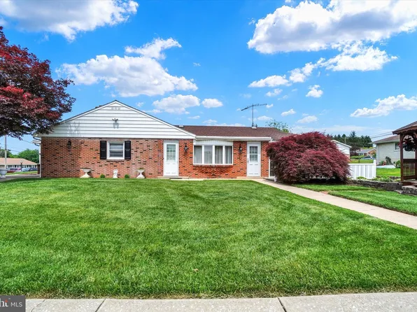 2290 School St, York, PA 17408