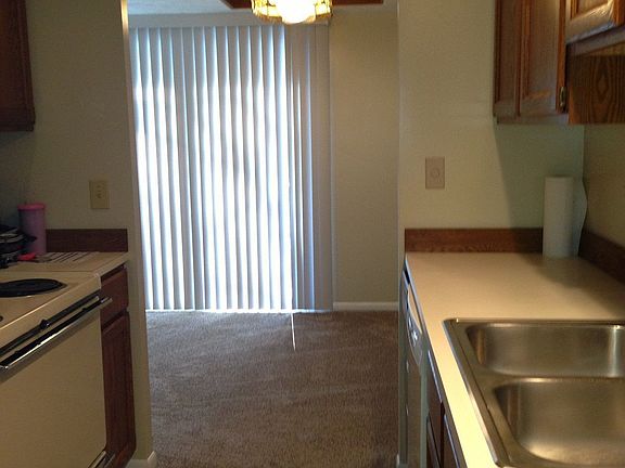 Kitchen toward Dining