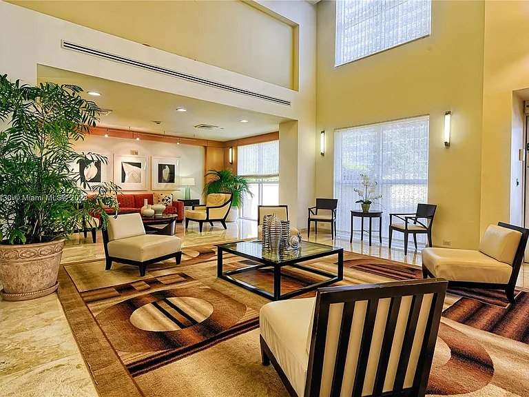 2080 S Ocean Dr #111 — Photo 31