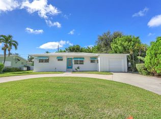 1952 Circle Dr, North Palm Beach, FL 33408