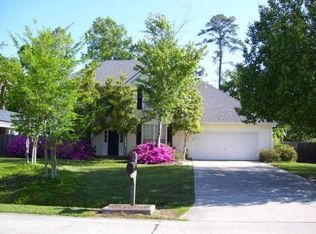 16201 Indian Point Dr, Madisonville, LA 70447