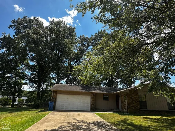 1821 Rich Rd, Jonesboro, AR 72401
