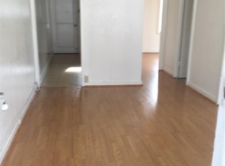 303 Puuhue Pl #1, Honolulu, HI 96817