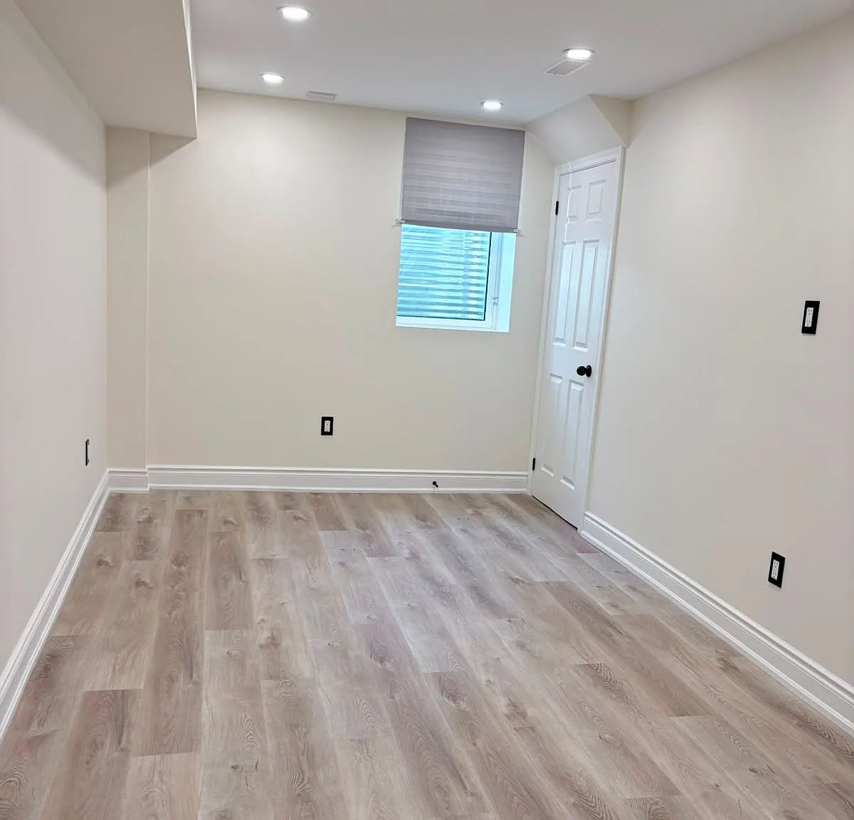 2 bed, $1,600 — Photo 4