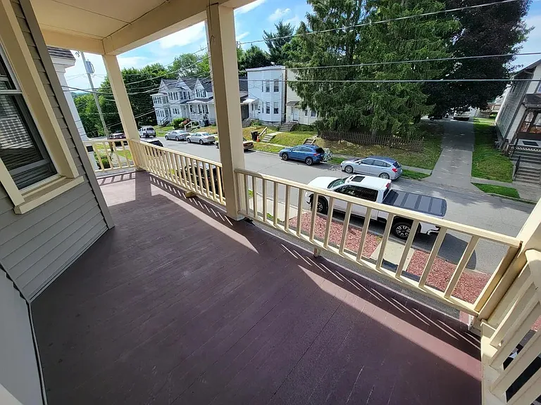 15 Parkview Ct #2B — Photo 32