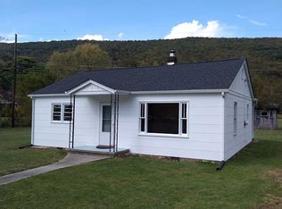 111 Cleghorn Valley Rd, Marion, VA 24354
