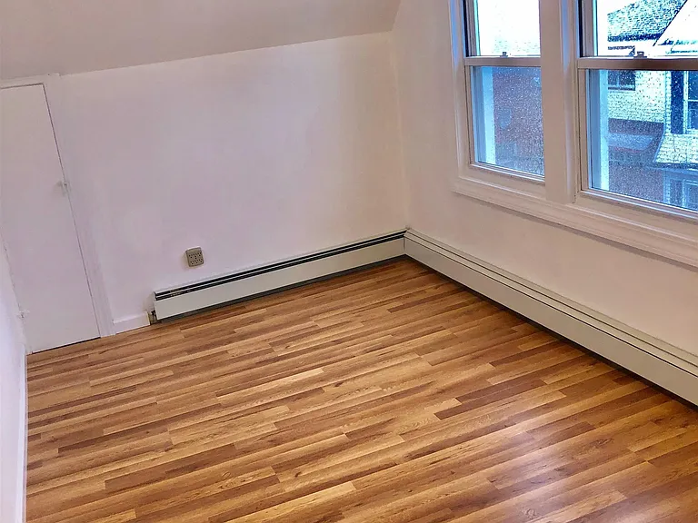 24 Obrien Ct — Photo 2