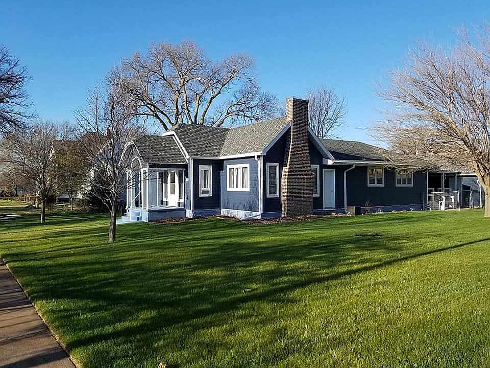 338 N Penn Ave, Oberlin, KS 67749 Zillow