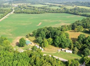 4712 Kettle Mills Rd, Williamsport, TN 38487