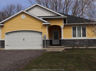 27 Wolfe St, Chatham Kent, ON N0P 1A0