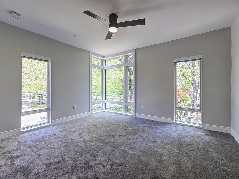 2059 Lafayette Rd #202 — Photo 23