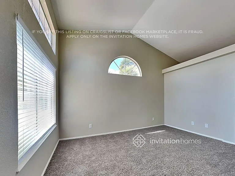 5701 Heatherwood St — Photo 5