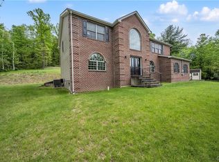 5238 Cherry Valley Rd, Saylorsburg, PA 18353