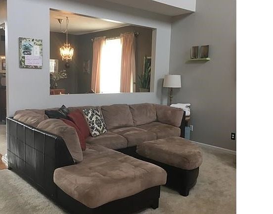 5th image of 525 Franklin Lake Cir