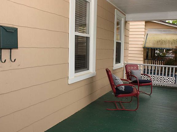 4th image of 2909 Fendall Ave