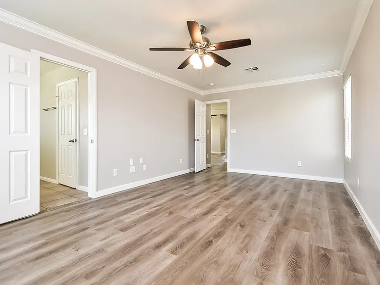 9521 Colorado Blue St — Photo 10