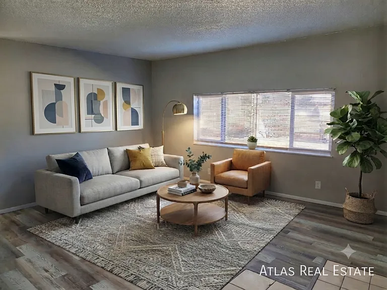 4319 Dewey Dr #4 — Photo 3