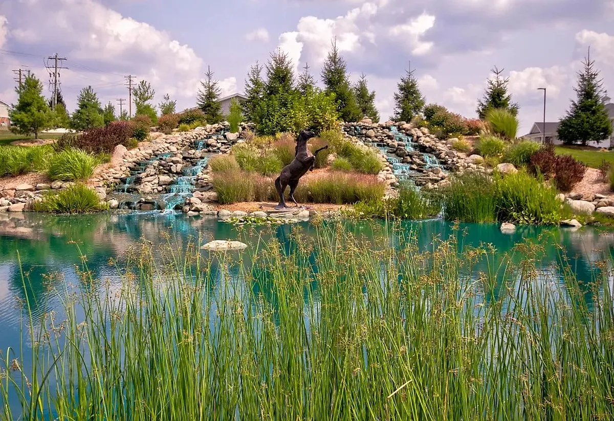 Building Photo - Tippe River Downs