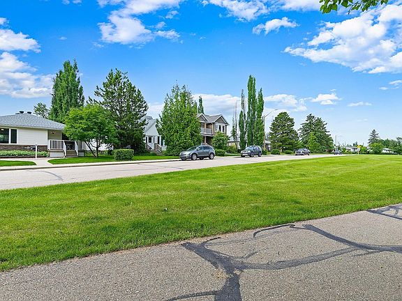 3rd image of 31 River Dr