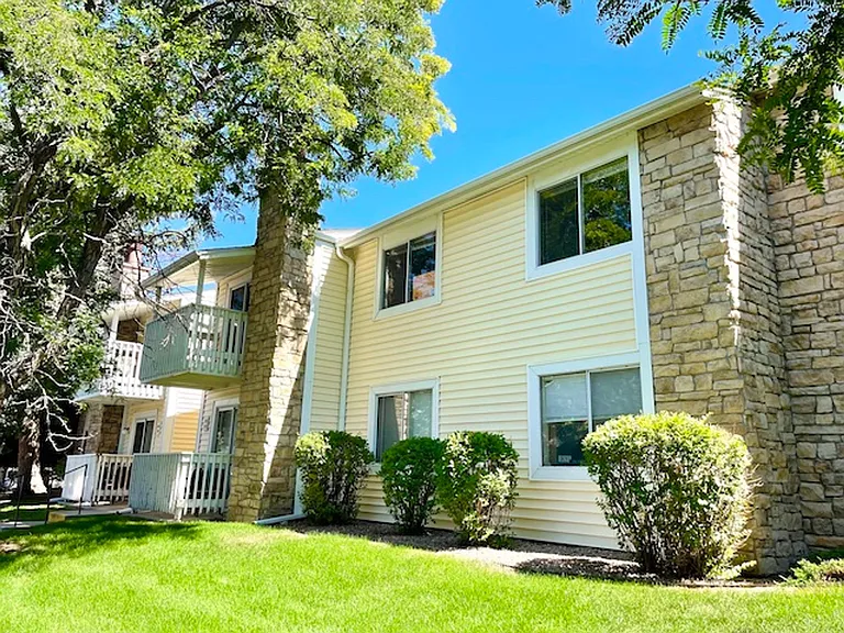 8555 Fairmount Dr #E203-E20 — Photo 6