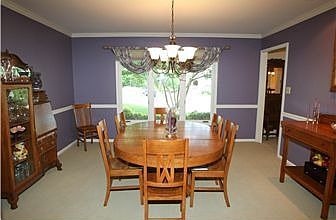 4th image of 203 Golding Ct